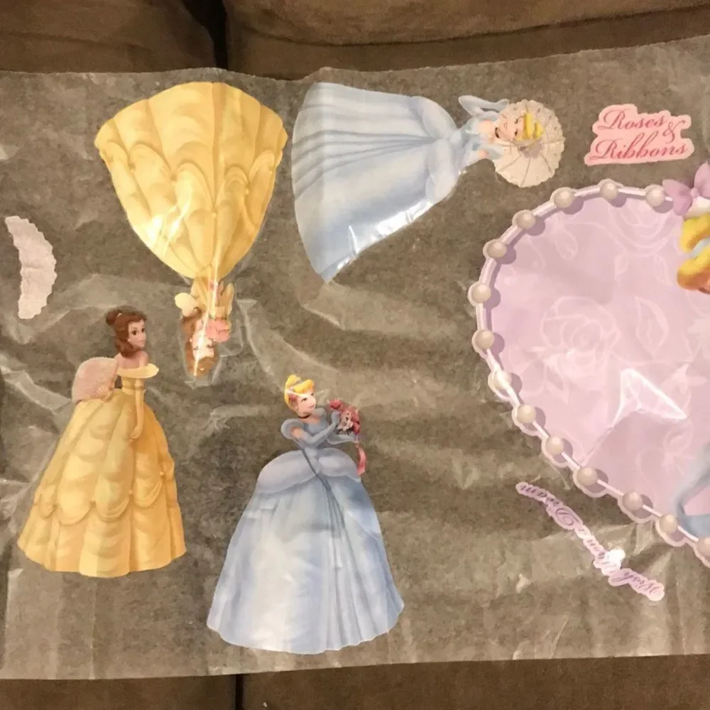 🔹Disney Wall Decals